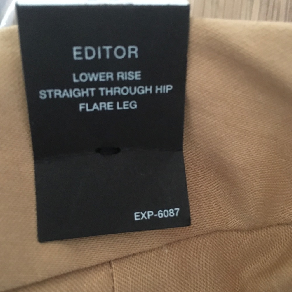 Express Editor Lower Rise Flare Leg pants - Picture 10 of 11